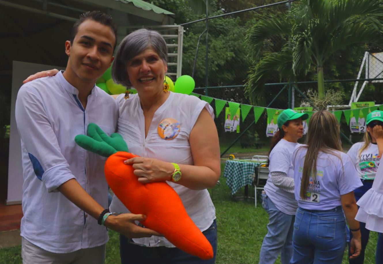 Viviana Barberena de visita en Cali