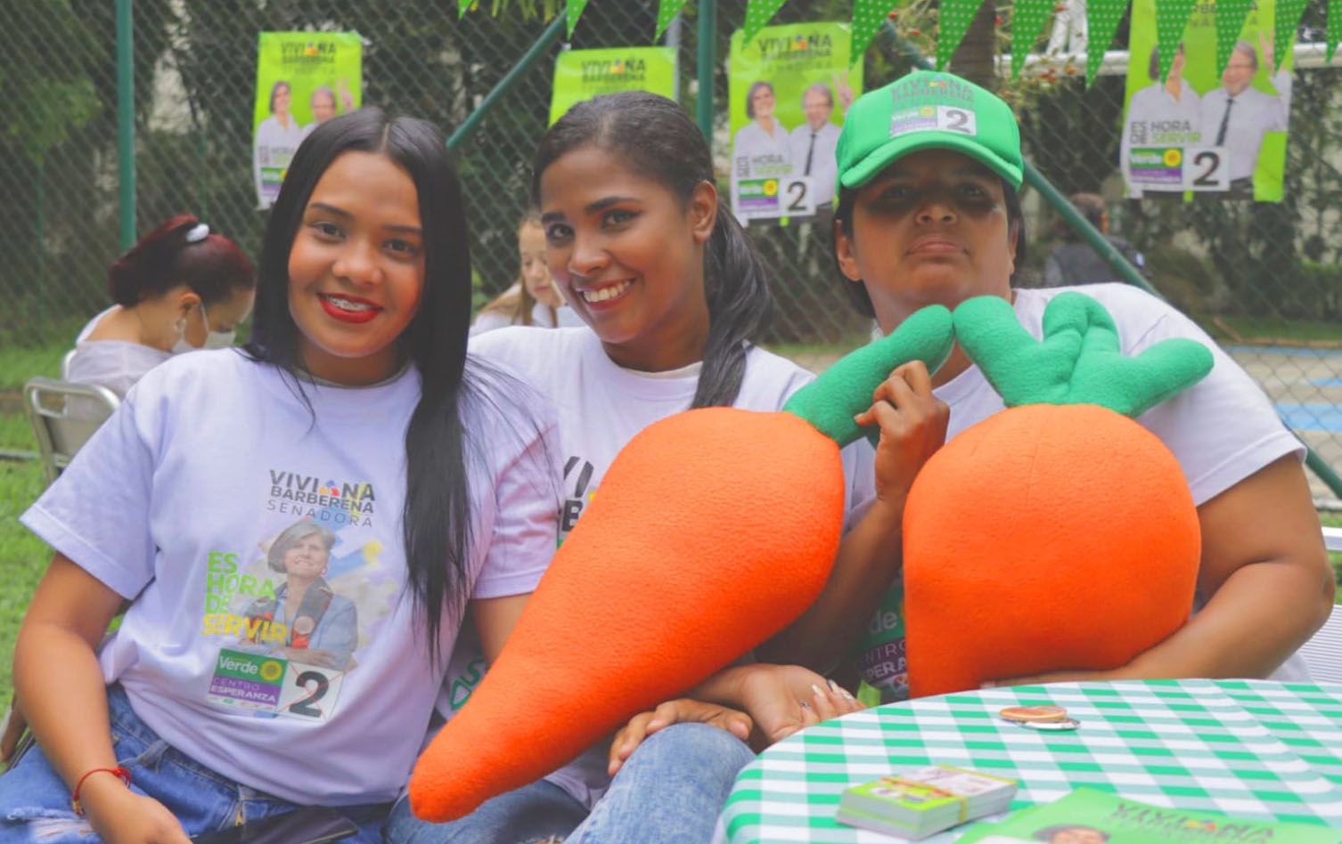 Viviana Barberena de visita en Cali