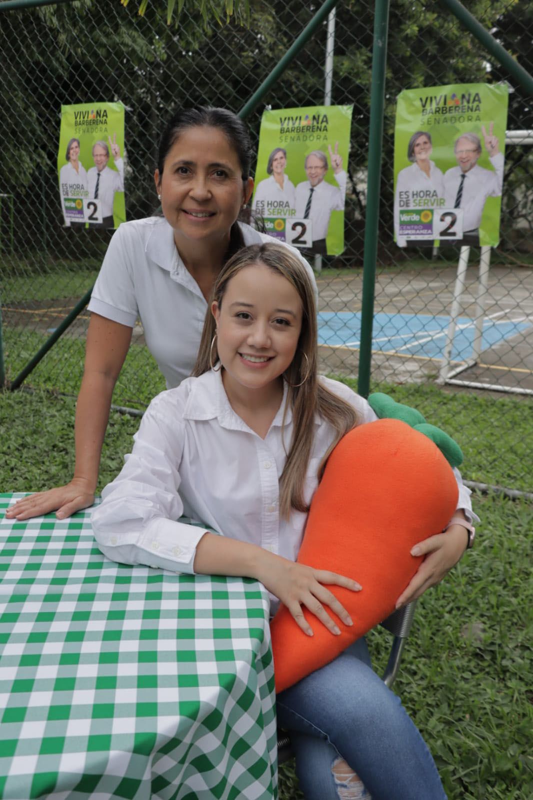 Viviana Barberena de visita en Cali